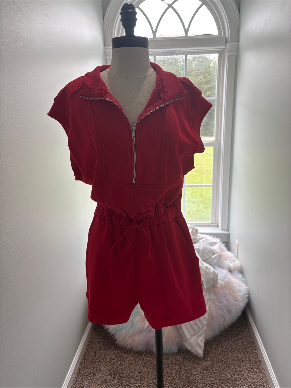 ❤️ STRUT AN BOLT RED ROMPER